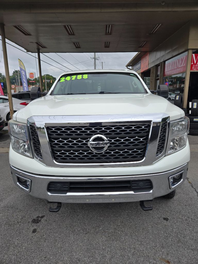 2017 Nissan Titan XD